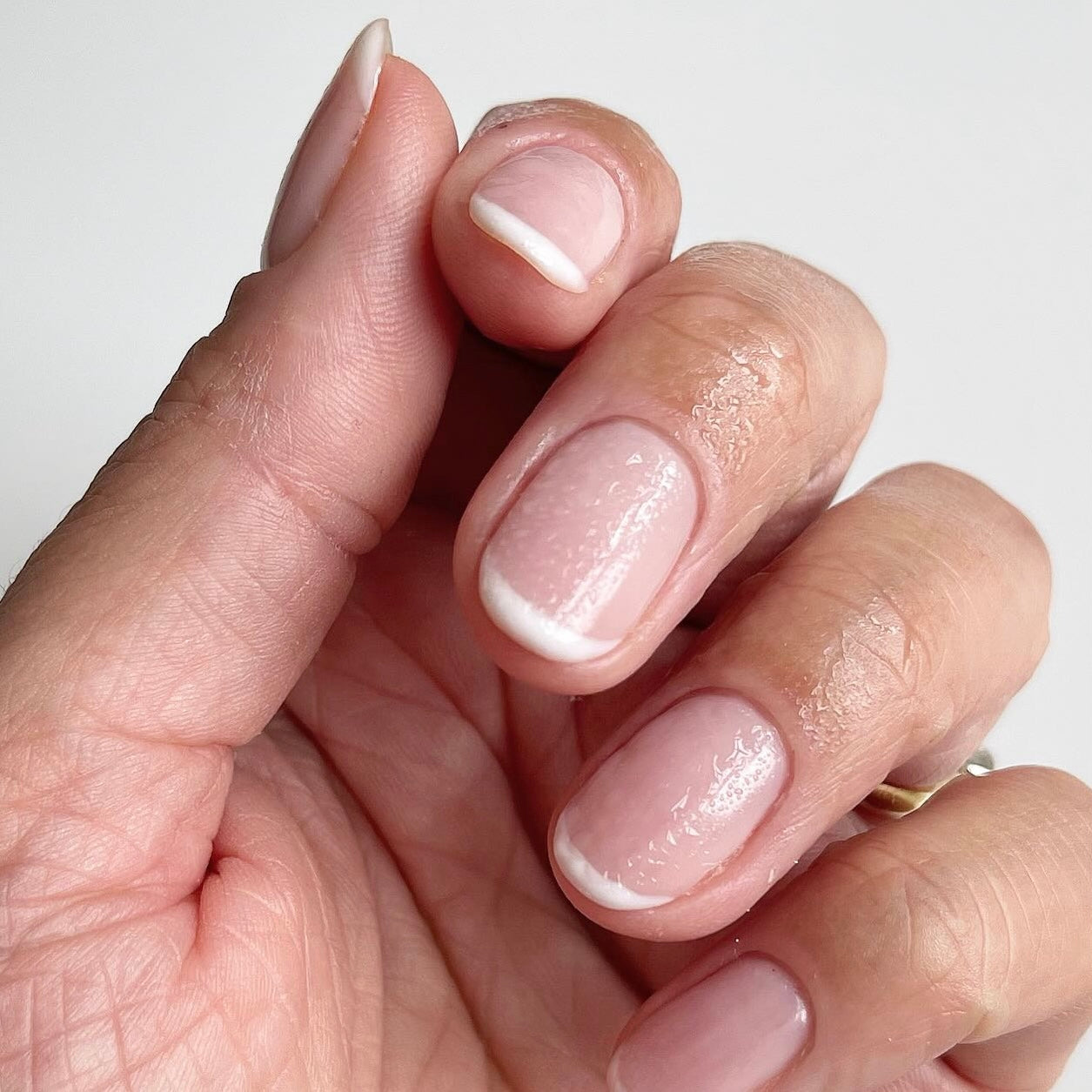 Labology 3 is the first nail and cuticle prep hygiene water for sensitive skin and allergy prone hands. Can be used as an all purpose skin disinfectant too for tattoos, piercings and more